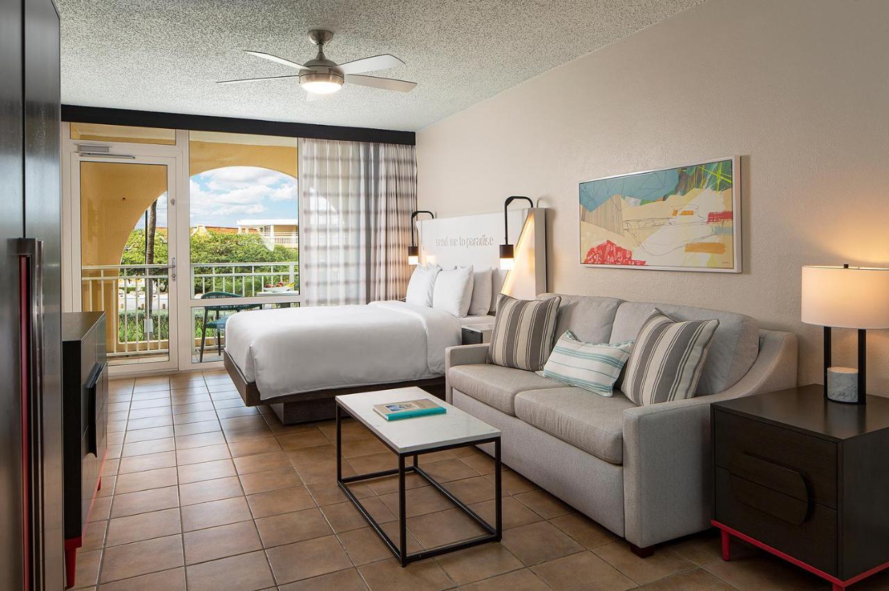 Bluegreen Vacations La Cabana Resort, An Ascend Collection Palm Beach Bagian luar foto