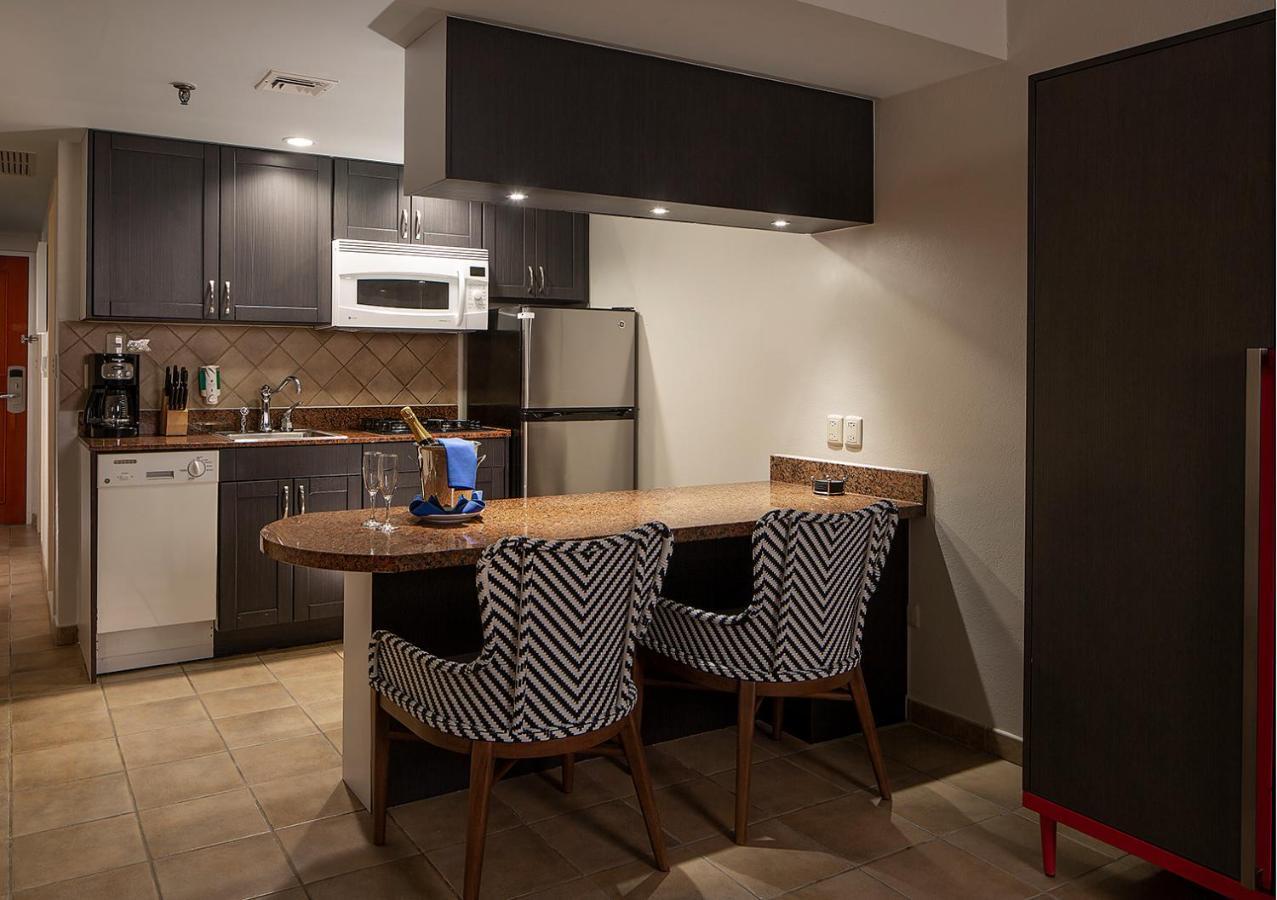 Bluegreen Vacations La Cabana Resort, An Ascend Collection Palm Beach Bagian luar foto