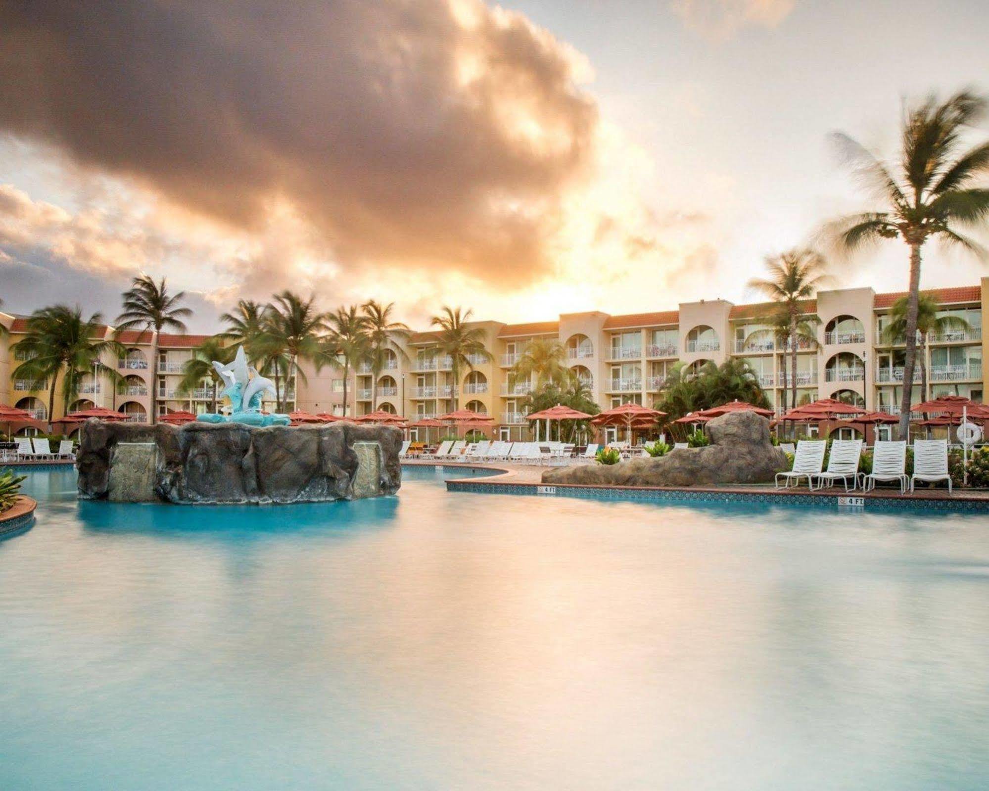 Bluegreen Vacations La Cabana Resort, An Ascend Collection Palm Beach Bagian luar foto