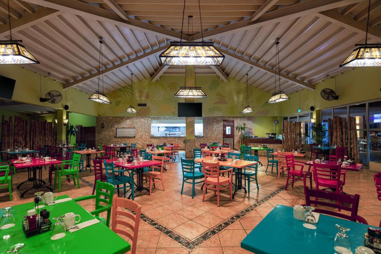Bluegreen Vacations La Cabana Resort, An Ascend Collection Palm Beach Bagian luar foto